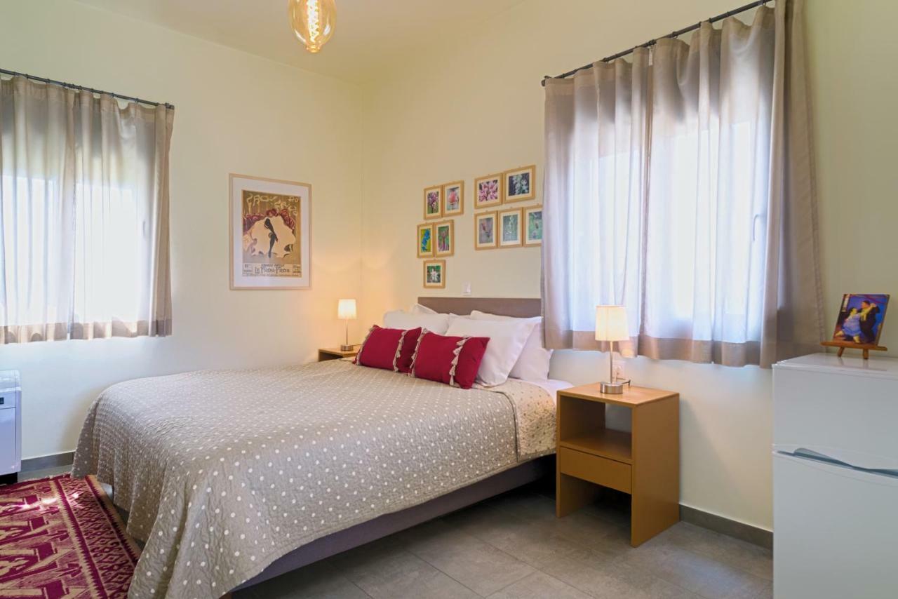เอจินา เบด แอนด์ คัลเจอร์ Apartment Aegina ภายนอก รูปภาพ
