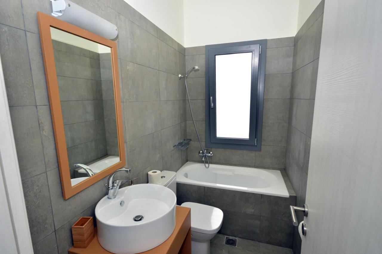 เอจินา เบด แอนด์ คัลเจอร์ Apartment Aegina ภายนอก รูปภาพ